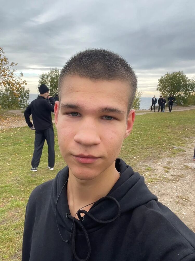  -,   , 22 ,   ,   