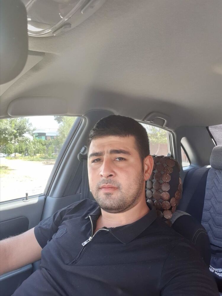  18318537  Muxammad, 30 ,    