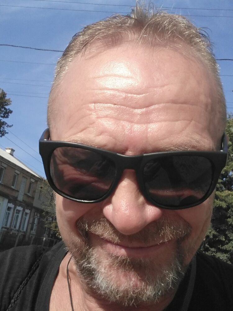  ,   Egor, 26 ,   
