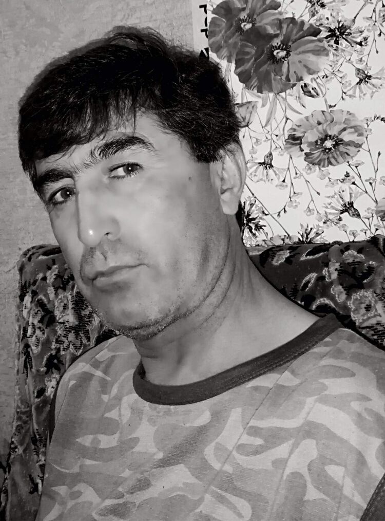  41276997  Hasan, 50 ,    