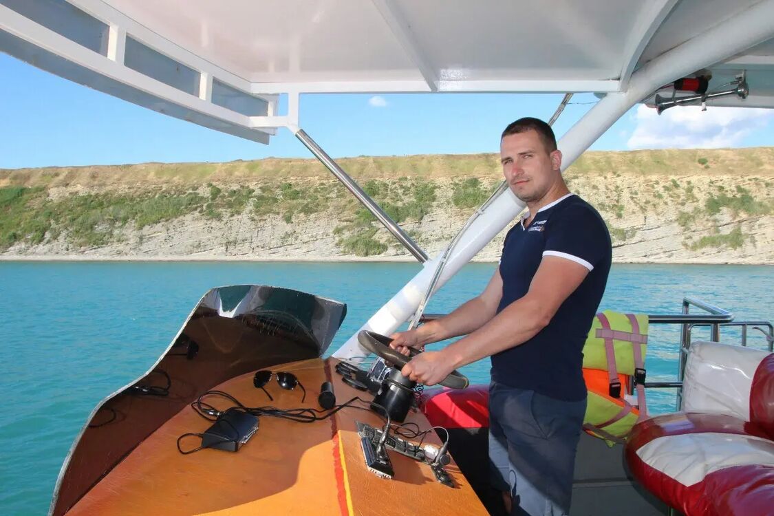  43994847  Vitaly, 37 ,    