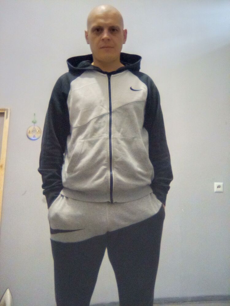  46091447  , 40 ,    