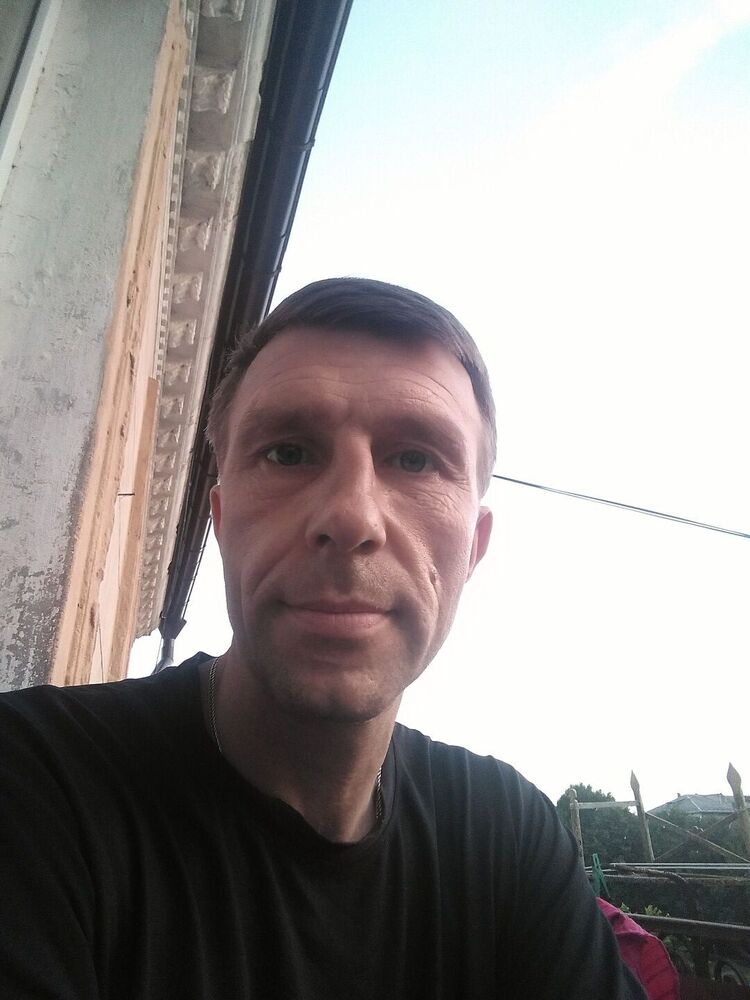  23408087  , 49 ,    