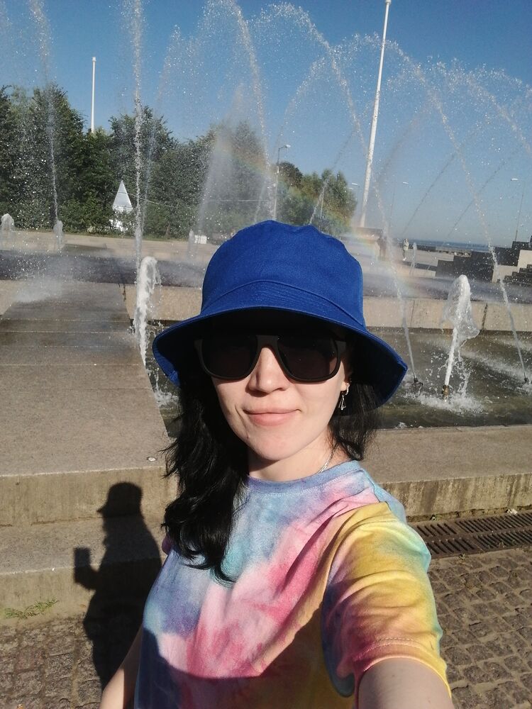  54319767  Alexandra, 39 ,    -