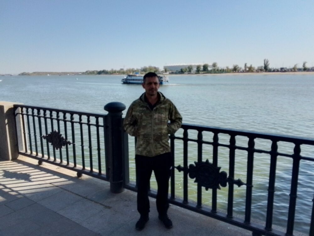  41958367  Oleg, 45 ,    