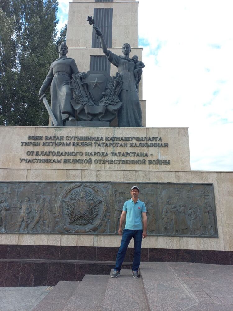  42220407  Baxodir, 43 ,    