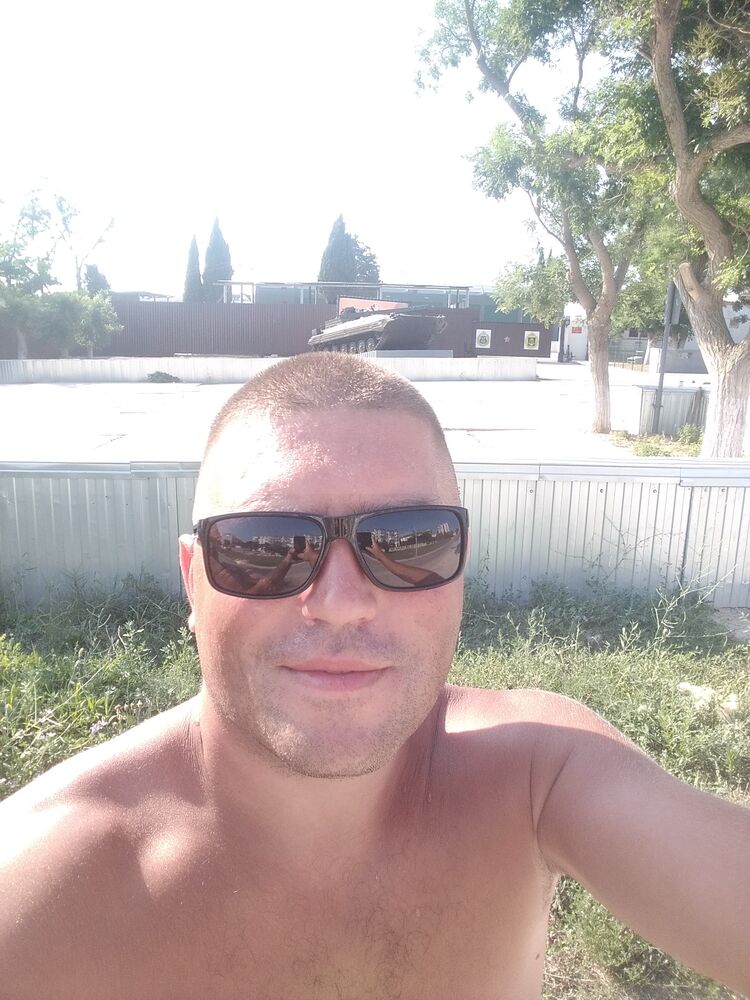  ,   Andrey, 39 ,   ,   