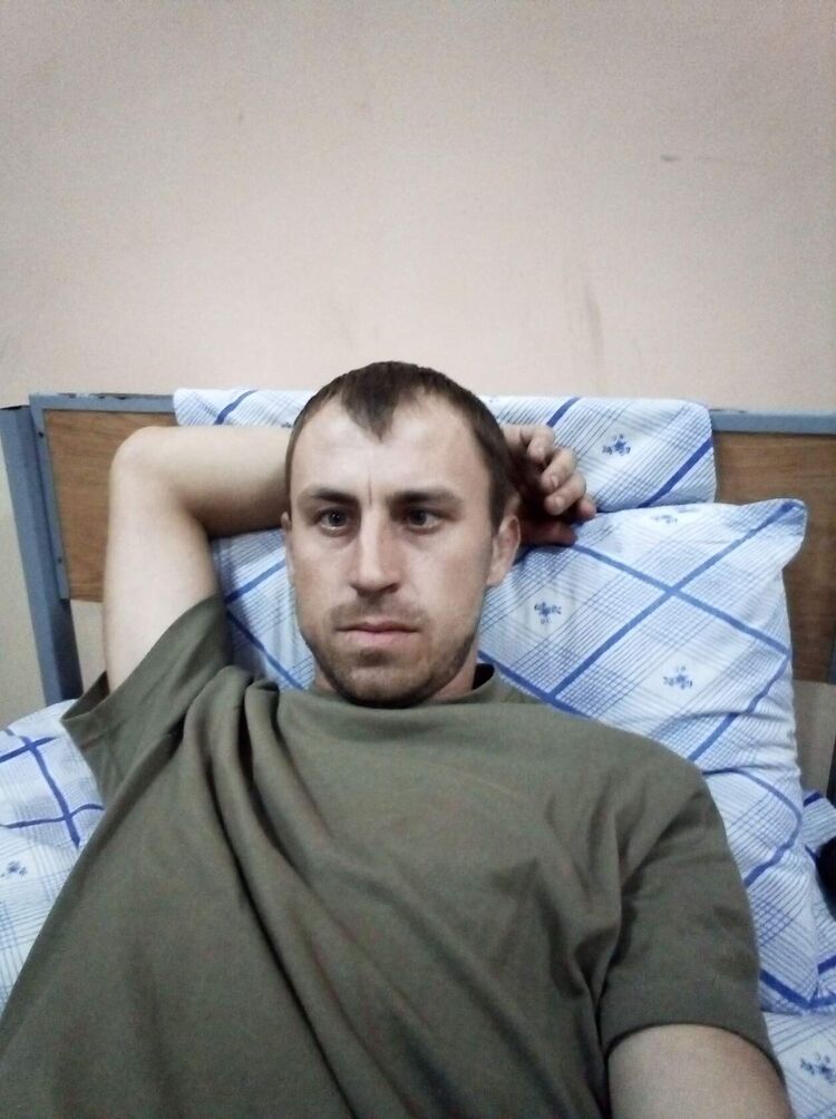  49321077  , 32 ,    