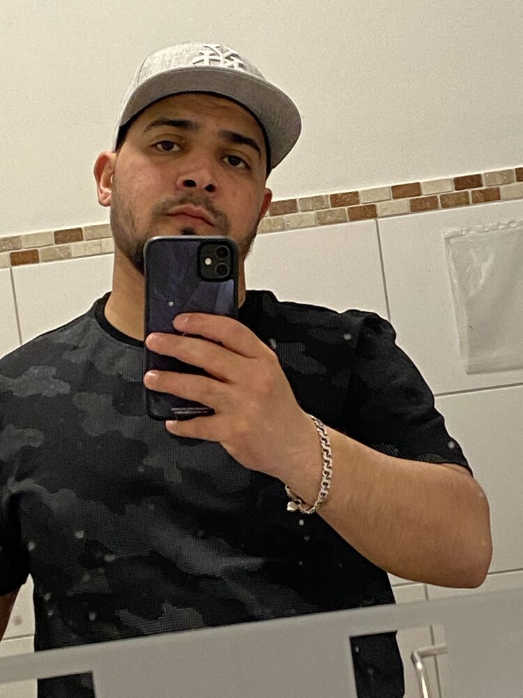  ,   Mohemed, 31 ,   ,   