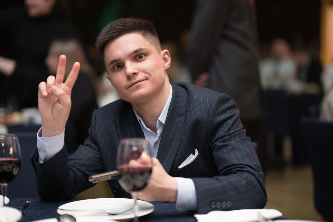  35458607  Sergei, 28 ,    