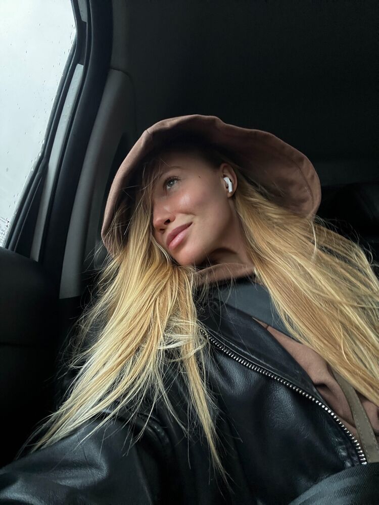 ���� 53901327 ������� ��������, 31 ���, ���� ���������� � Alanno