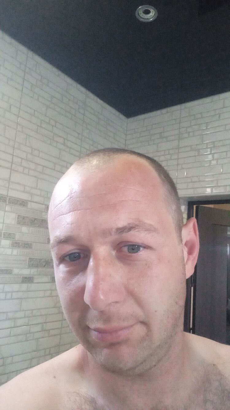  42748647  , 32 ,    