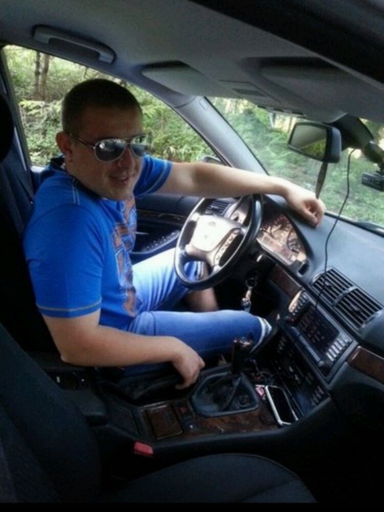  35182377  , 39 ,    