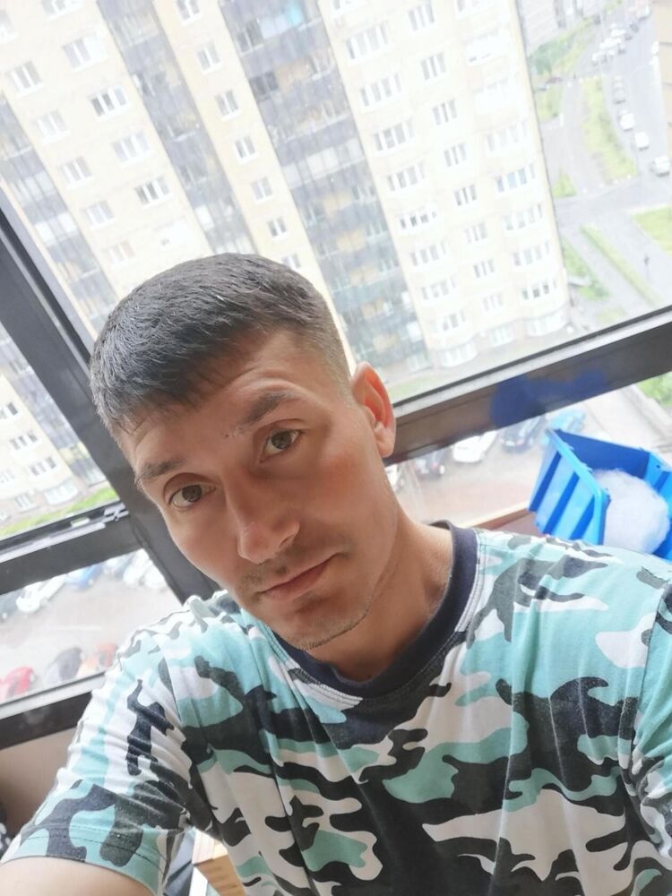  35371527  , 43 ,    