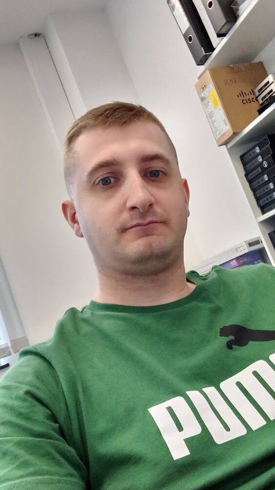  37187397  IVan, 26 ,    