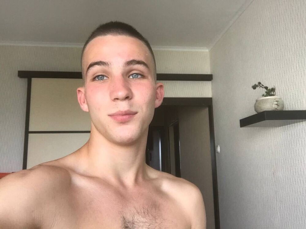  45772157  , 23 ,    