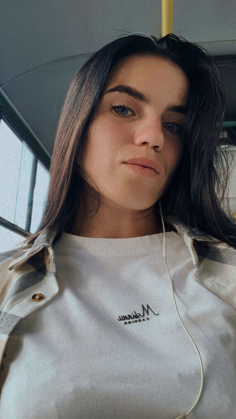  46208107  , 24 ,    