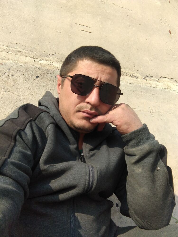  30997557  Hovo, 35 ,     