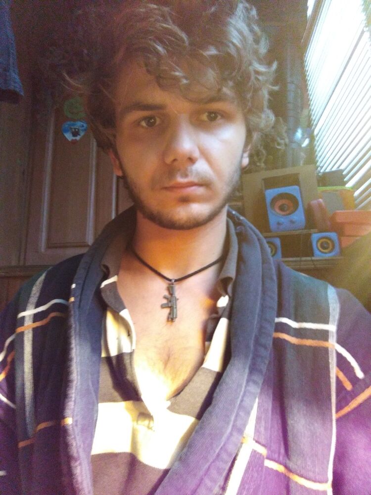  14063837  , 25 ,    