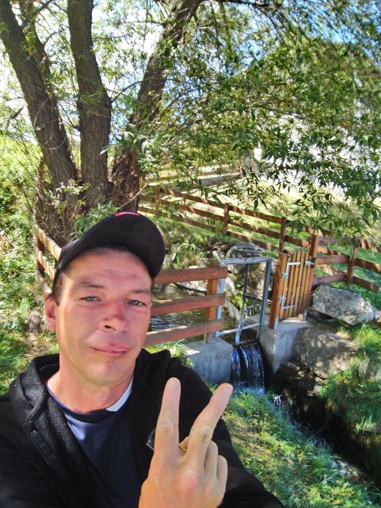  ,   Vitaliy, 49 ,     , c , 