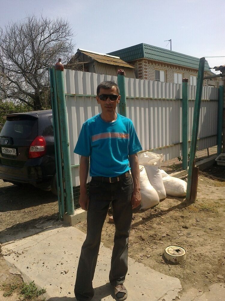  53233607  Ramil, 49 ,    