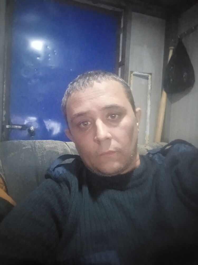  32725987  , 39 ,    
