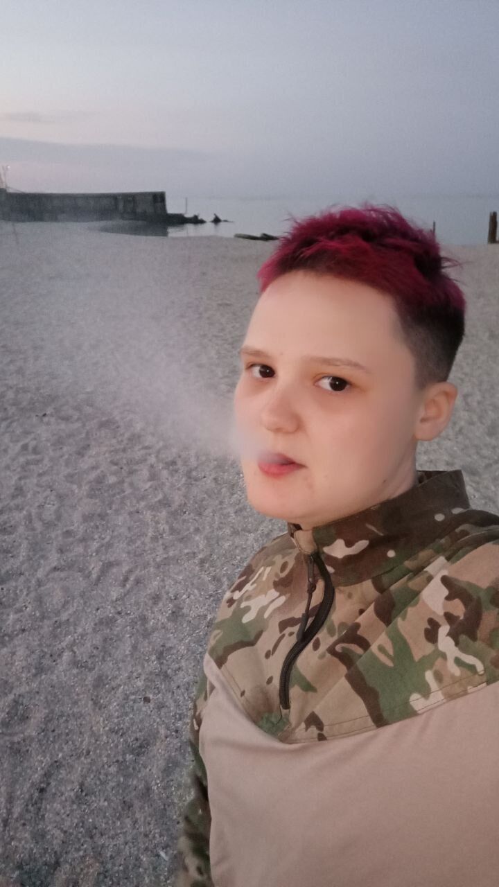  51808777  , 21 ,    