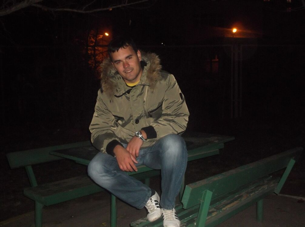  18865947  , 37 ,    --