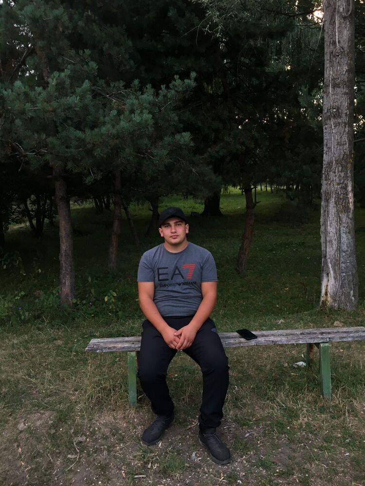  23812767  Apaven, 35 ,    