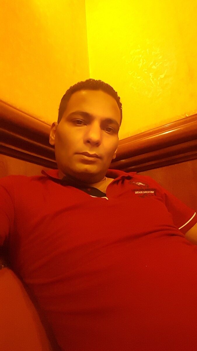  ,   Kais, 40 ,   ,   , c 