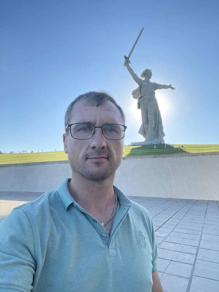  31850137  , 43 ,    