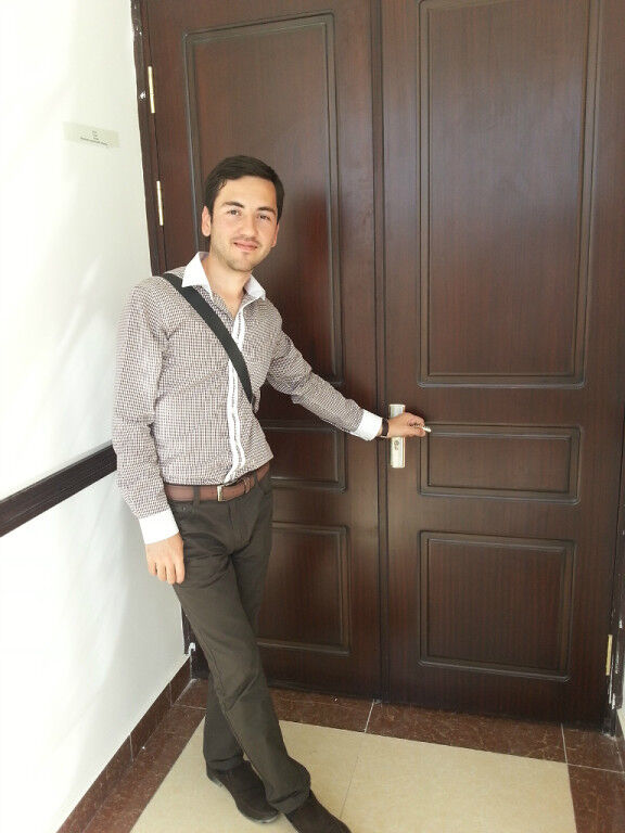  5242377  Anvar, 35 ,    