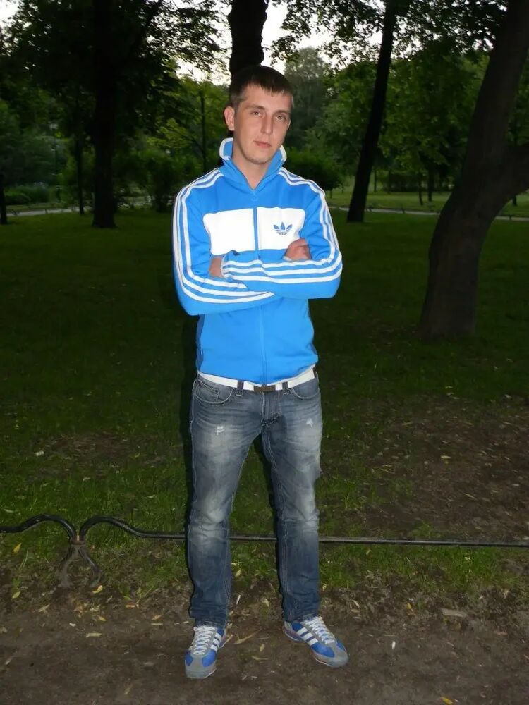  -,   Vladimir, 38 ,   ,   , c , 