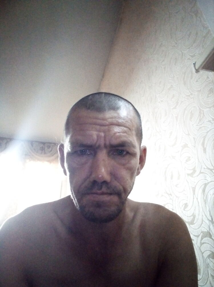  44449917  , 42 ,    