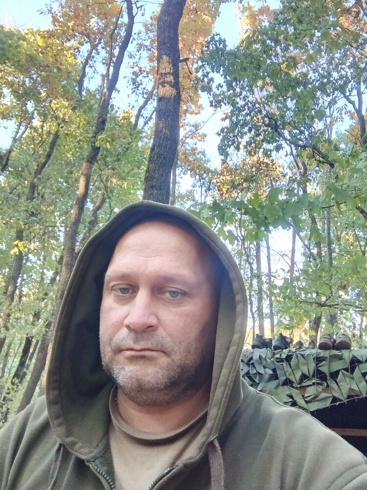  46408817  , 43 ,    