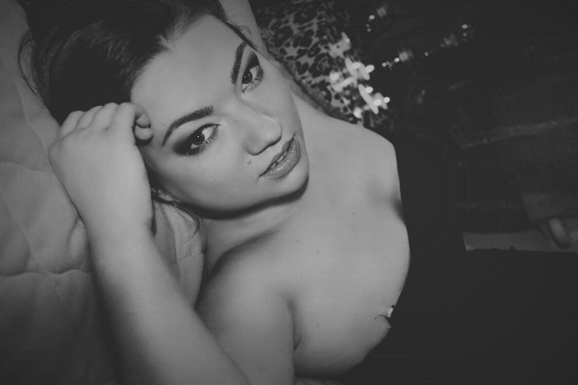  ,   Ksenia, 42 ,     , c 