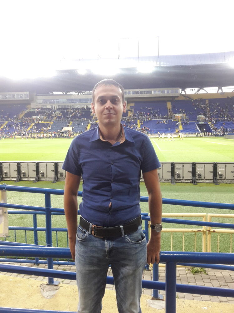  13389777  Samed, 37 ,    