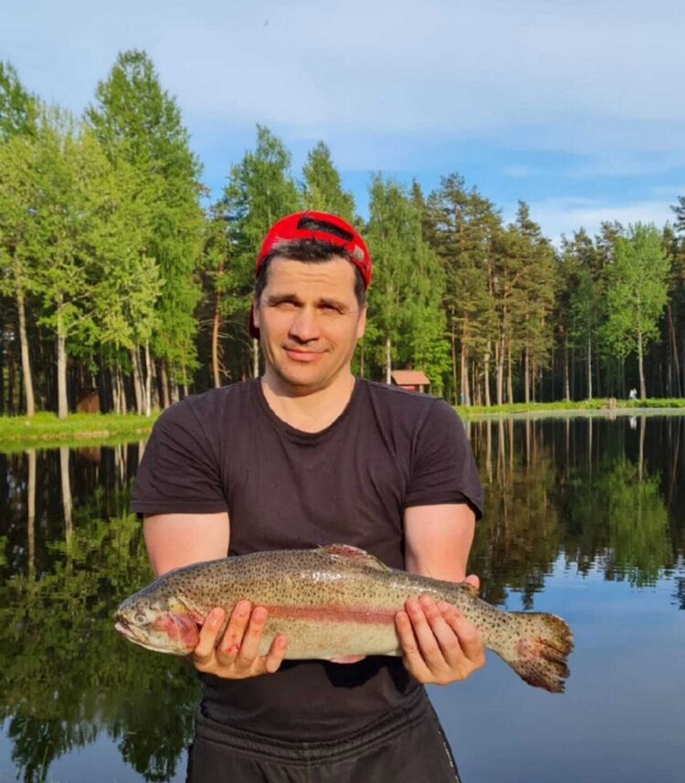  31288607  , 46 ,    -