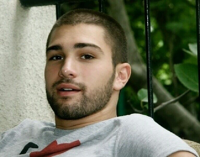 ���� 10421047 ������� �����, 38 ���, ���� ���������� � ������������