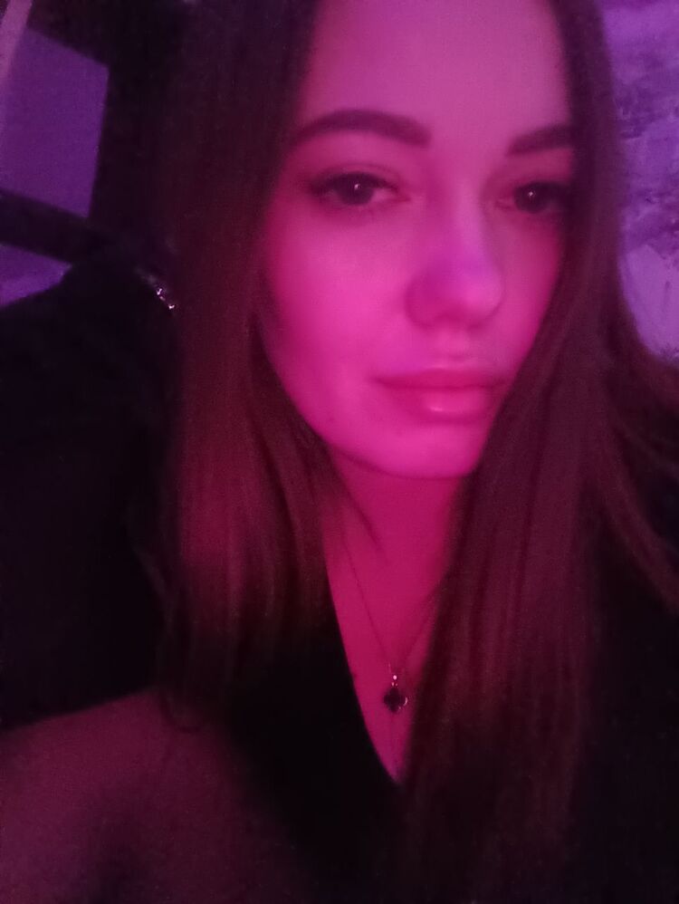  48797637  , 28 ,    