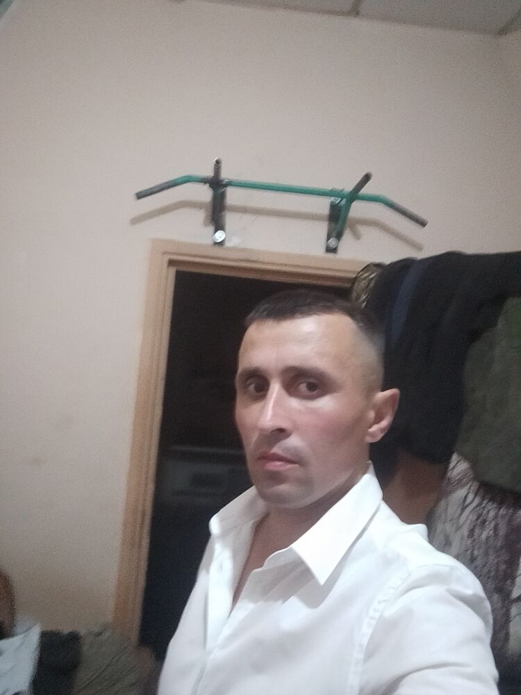  44377547  , 40 ,    