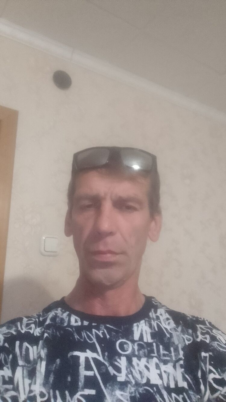  44467317  , 51 ,    