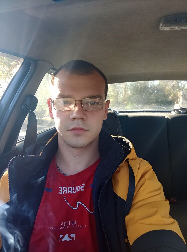  24464957  , 28 ,    