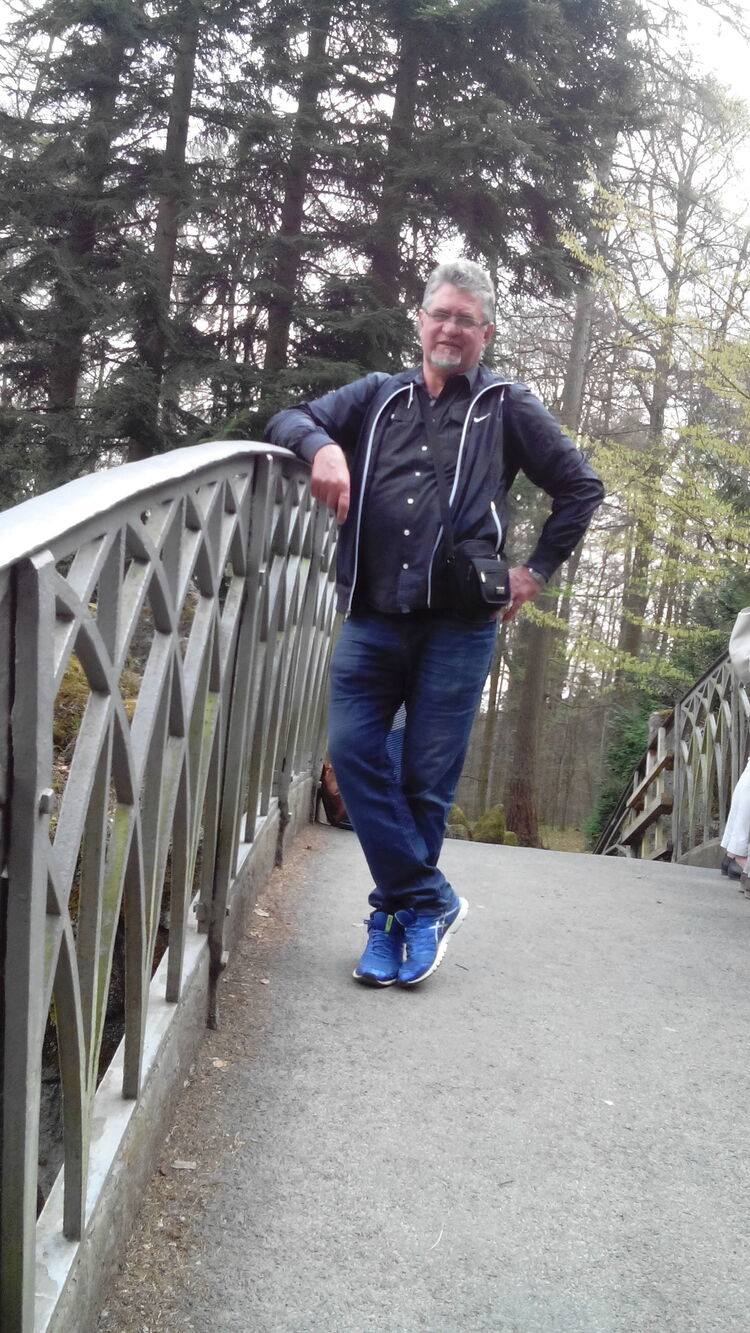  46713977  Willi, 66 ,    Bad Hersfeld
