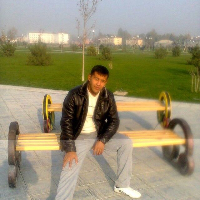  ,   998916661157, 33 ,   