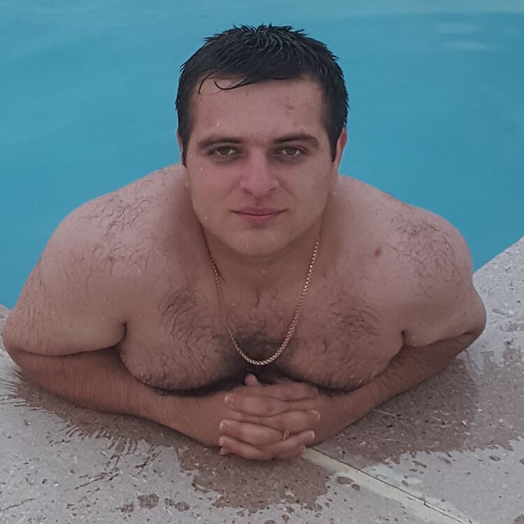  ,   Ash, 33 ,   ,   , c 