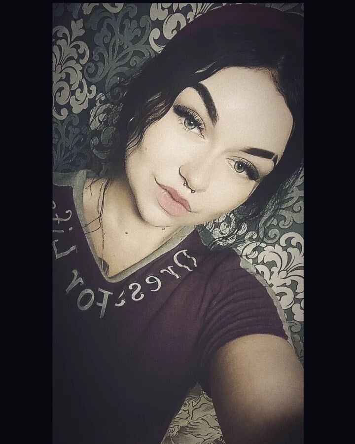  31001127  , 22 ,    