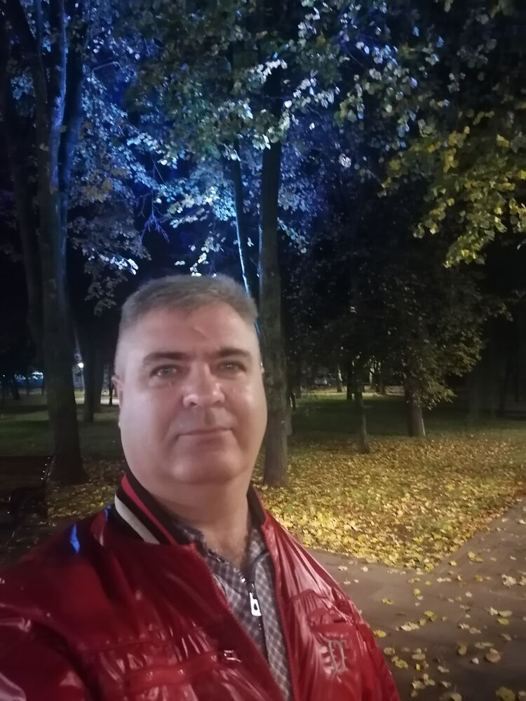  52037387  , 49 ,    
