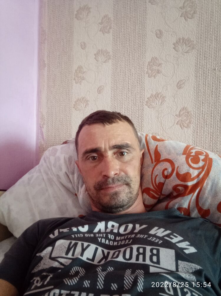  28749147  , 40 ,    
