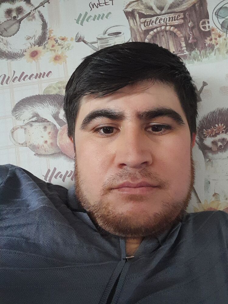  41632477  Kamol, 31 ,    